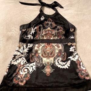 Apostrophe! Black and paisley! Medium.